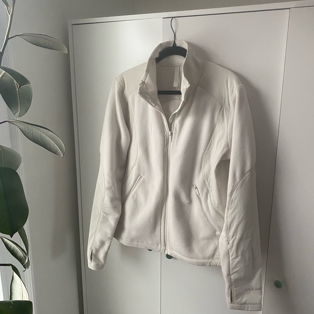 Lululemon Athletica Cream Fleece Jacket